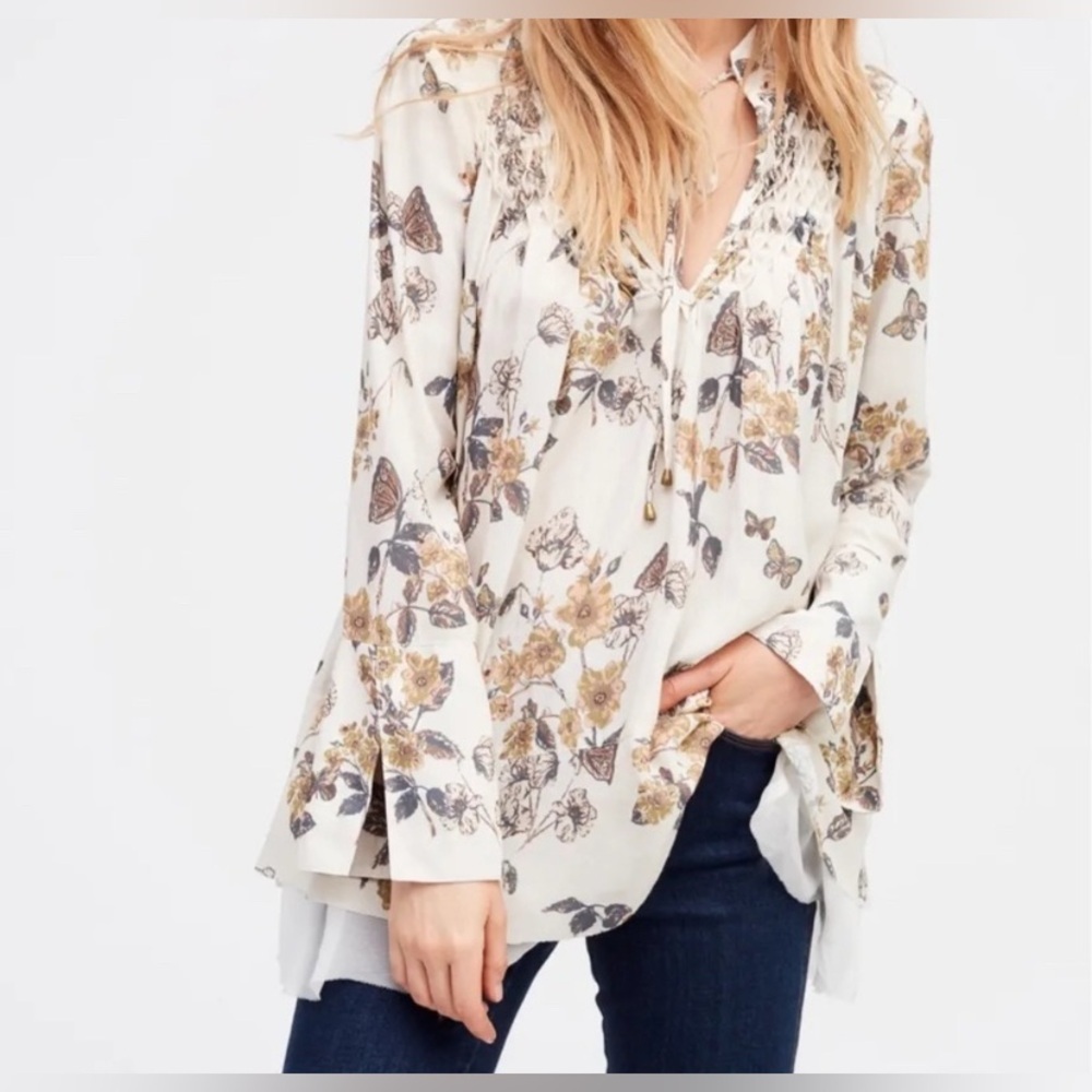 Free People Pebble Crepe So Fine Smocked Tunic Top in Ivory Combo - Small - Picture 4 of 13